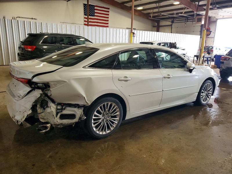 Photo 3 from auction – 2021 TOYOTA AVALON LIM with VIN 4T1MB1BB2MU001404