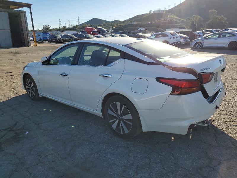 Photo 2 from auction – 2022 NISSAN ALTIMA SV with VIN 1N4BL4DV1NN328489
