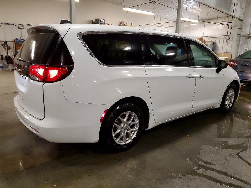 Photo 3 from auction – 2024 CHRYSLER VOYAGER LX with VIN 2C4RC1CG7RR119518