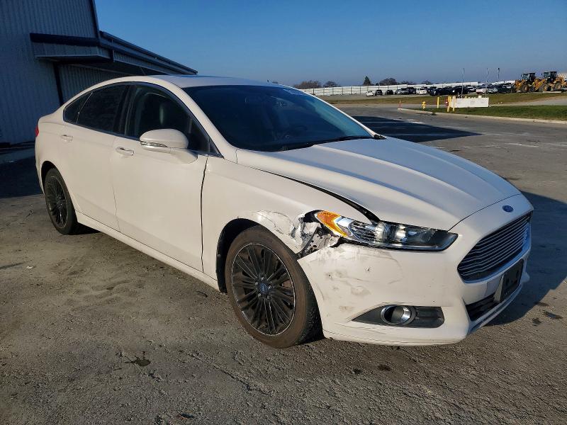 Photo 4 from auction – 2014 FORD FUSION SE with VIN 3FA6P0HD1ER122568