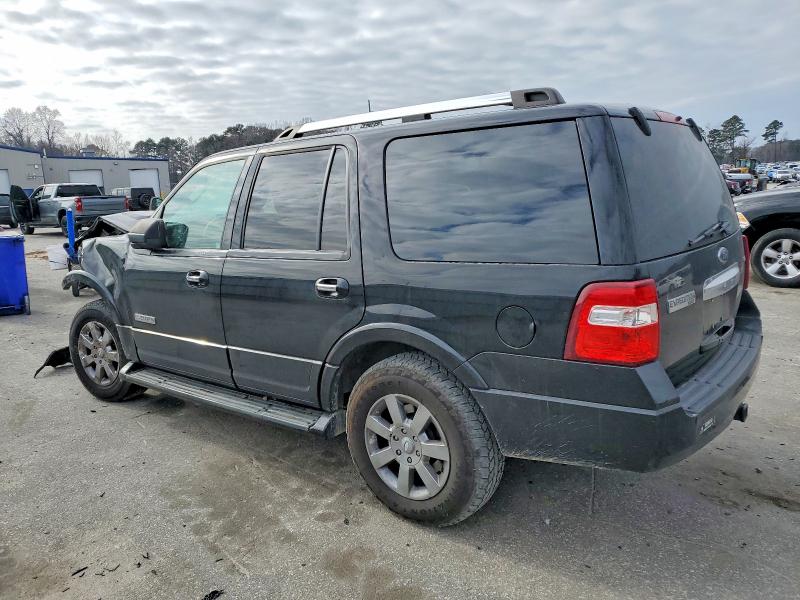 Photo 2 from auction – 2007 FORD EXPEDITION with VIN 1FMFU20557LA57806