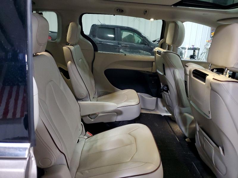 Photo 11 from auction – 2017 CHRYSLER PACIFICA with VIN 2C4RC1GG3HR565089