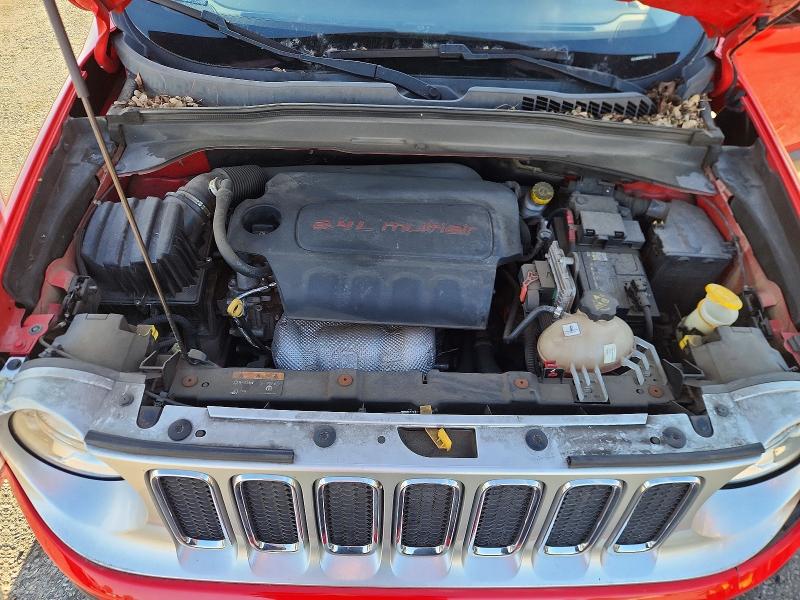 Photo 11 from auction – 2017 JEEP RENEGADE L with VIN ZACCJBDB9HPE93121