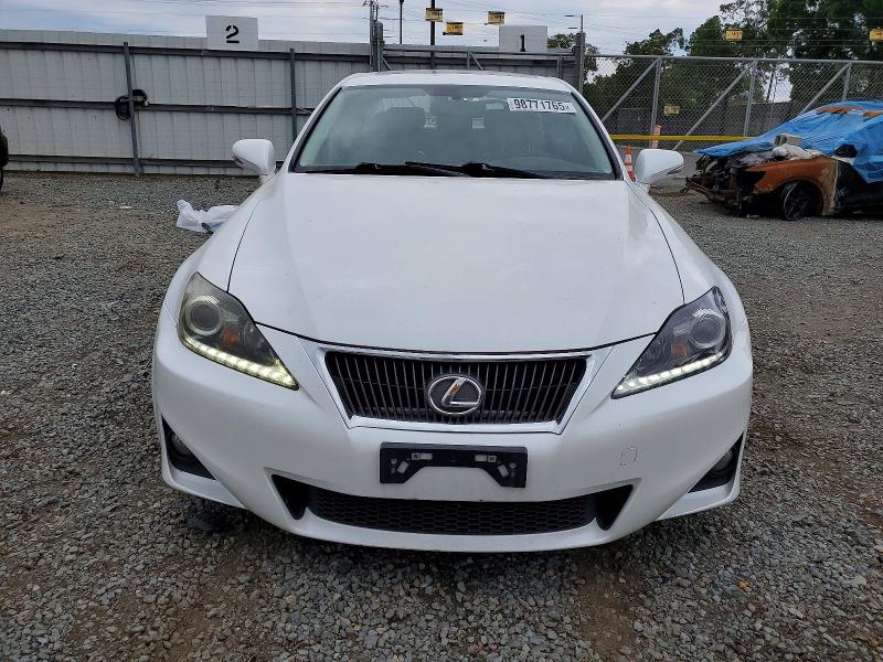 Photo 5 from auction – 2012 LEXUS IS with VIN JTHBF5C27C5166779