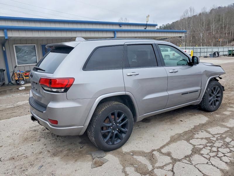 Photo 3 from auction – 2020 JEEP GRAND CHER with VIN 1C4RJFAG4LC387769