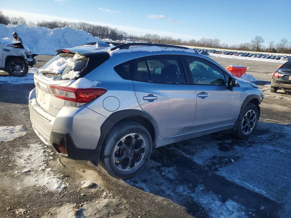 Photo 3 from auction – 2021 SUBARU CROSSTREK with VIN JF2GTAEC7M8653075