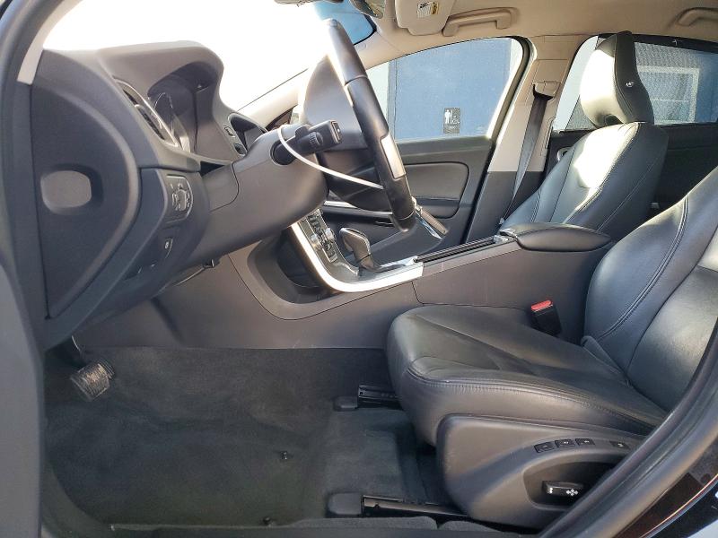 Photo 7 from auction – 2017 VOLVO S60 PREMIE with VIN LYV402HK9HB146561