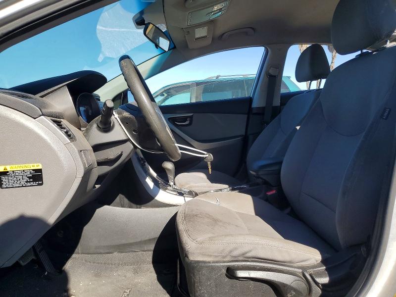 Photo 7 from auction – 2013 HYUNDAI ELANTRA with VIN 5NPDH4AE2DH233205