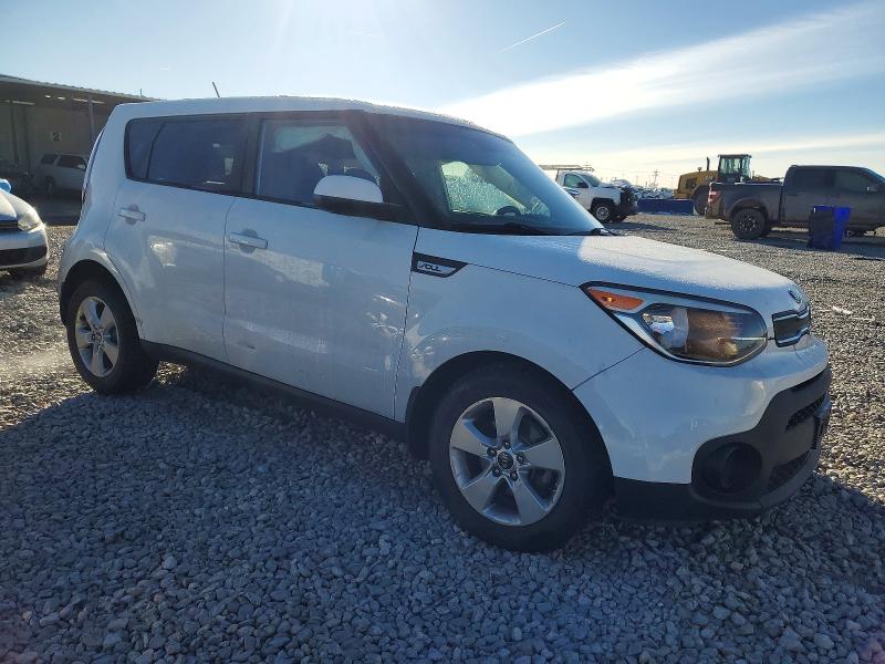 Photo 4 from auction – 2017 KIA SOUL with VIN KNDJN2A22H7433324