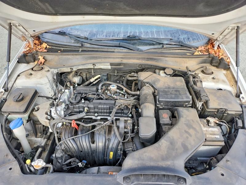 Photo 11 from auction – 2016 KIA OPTIMA EX with VIN 5XXGU4L35GG107408