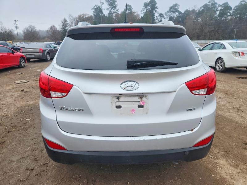 Photo 6 from auction – 2014 HYUNDAI TUCSON with VIN KM8JUCAG0EU841687