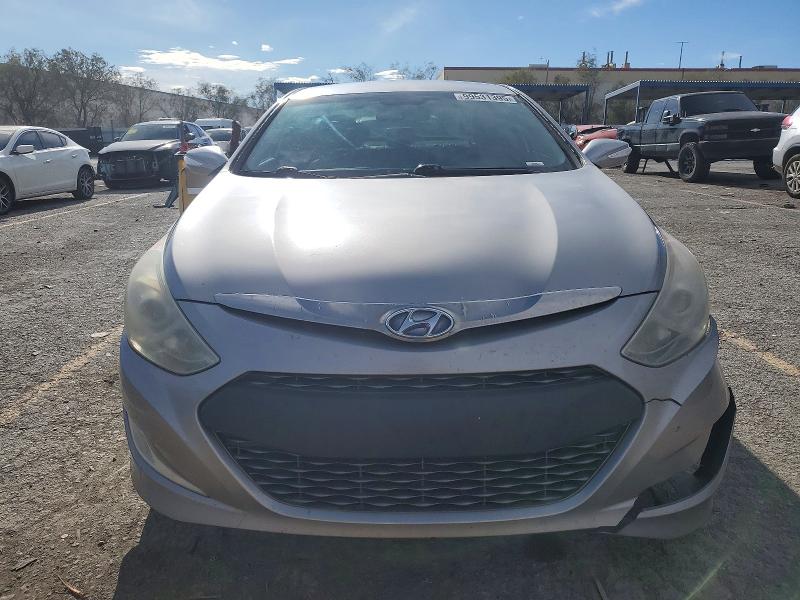 Снимка 5 от търг – 2012 HYUNDAI SONATA HYB с VIN KMHEC4A42CA042248