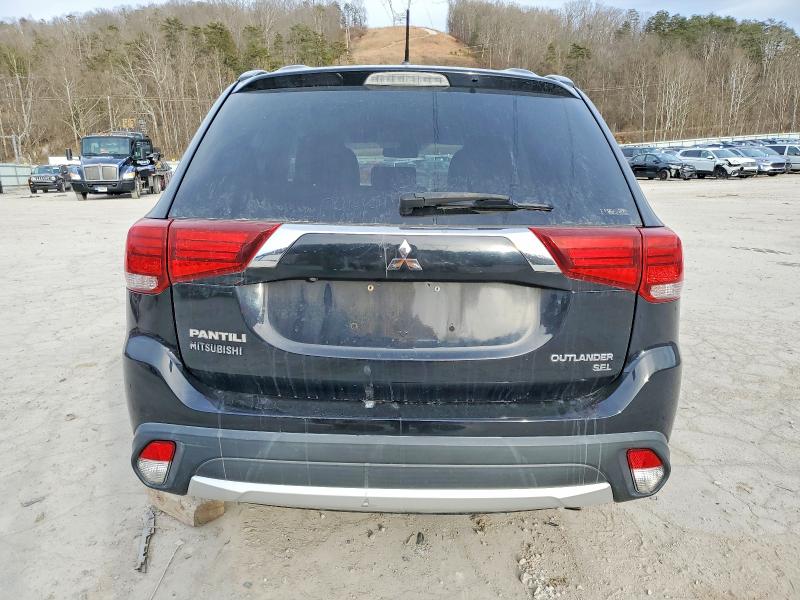 Photo 6 from auction – 2016 MITSUBISHI OUTLANDER with VIN JA4AZ3A39GZ061562