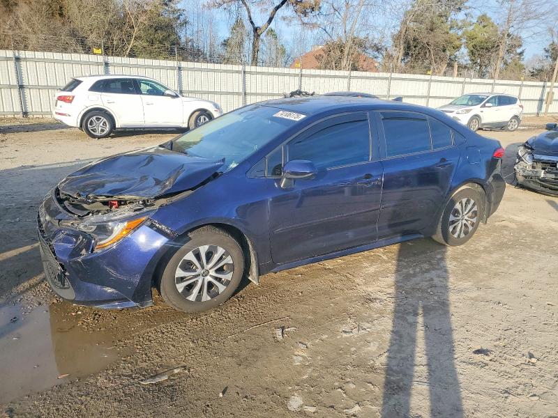 TOYOTA COROLLA 2022 with VIN JTDEAMDE1NJ042856 - Photo from auction