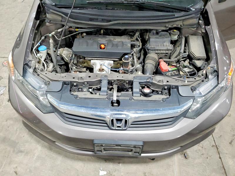 Photo 11 from auction – 2012 HONDA CIVIC LX with VIN 19XFB2F52CE025996