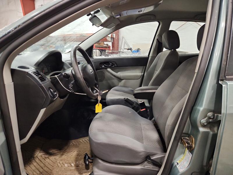 Photo 7 from auction – 2005 FORD FOCUS ZX5 with VIN 3FAFP37N65R111383