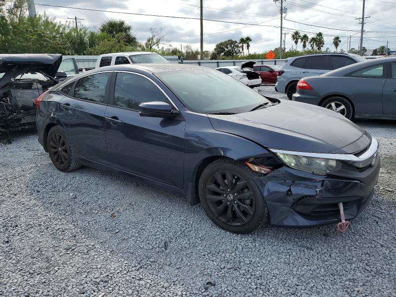 Photo 4 from auction – 2018 HONDA CIVIC with VIN 2HGFC2F73JH606442