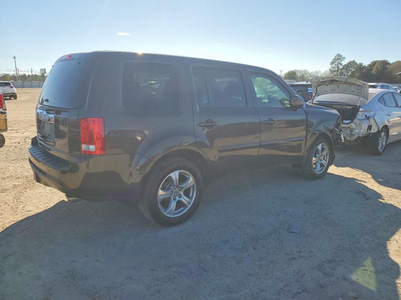 Photo 3 from auction – 2015 HONDA PILOT EXL with VIN 5FNYF3H56FB018449