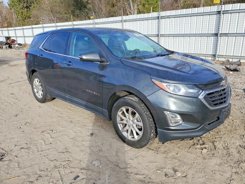 Photo 4 from auction – 2018 CHEVROLET EQUINOX with VIN 3GNAXJEV0JL100315