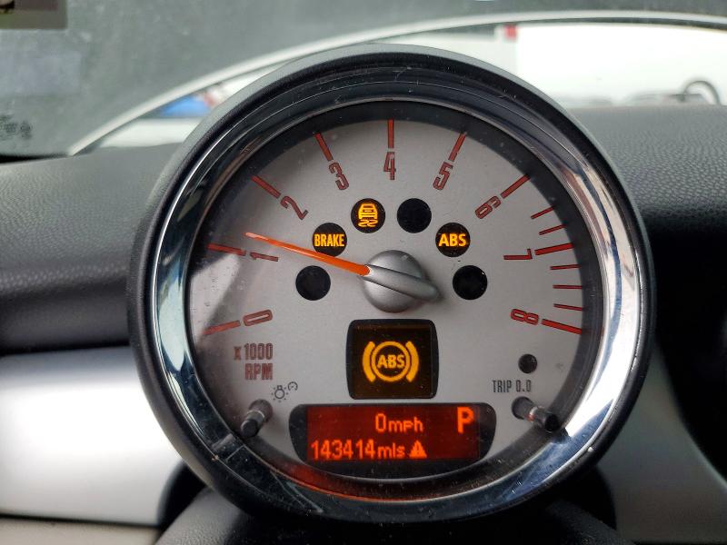 Photo 9 from auction – 2012 MINI COOPER S with VIN WMWSV3C58CTY17123