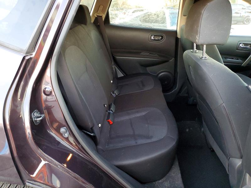 Photo 11 from auction – 2015 NISSAN ROGUE SELECT with VIN JN8AS5MT7FW652981