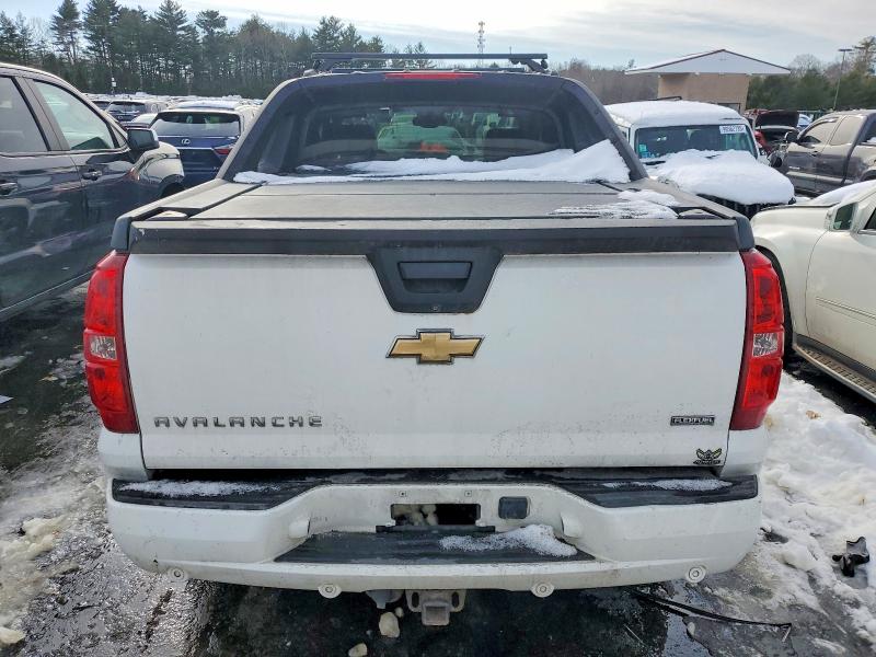 Photo 6 from auction – 2009 CHEVROLET AVALANCHE with VIN 3GNFK32089G289938