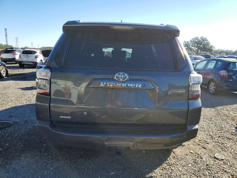 Photo 6 from auction – 2016 TOYOTA 4RUNNER with VIN JTEZU5JRXG5142662