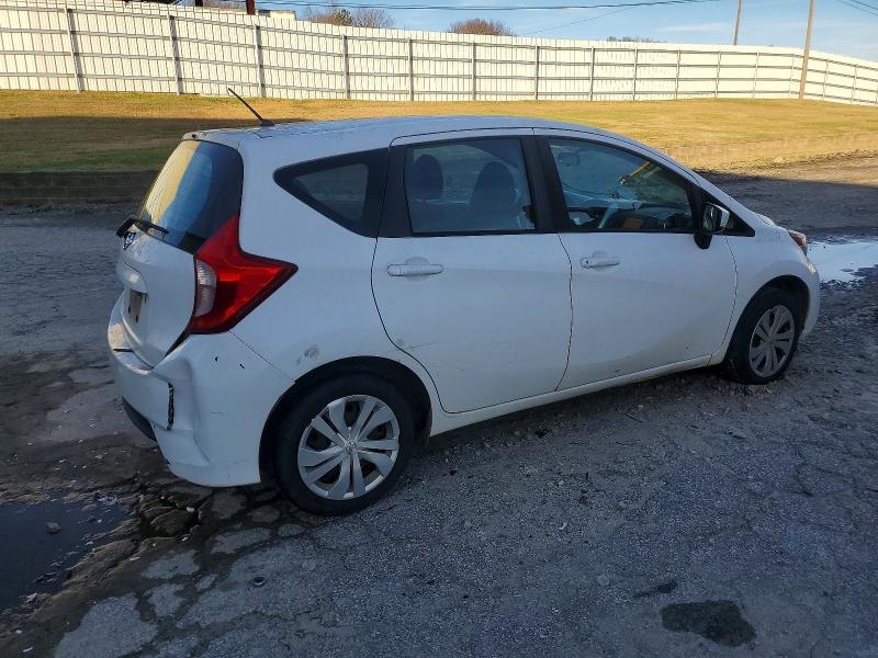 Photo 3 from auction – 2017 NISSAN VERSA NOTE with VIN 3N1CE2CP1HL371351