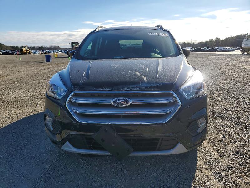 Photo 5 from auction – 2018 FORD ESCAPE SEL with VIN 1FMCU0HD8JUD41161