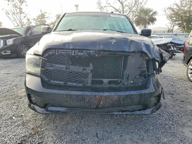 Photo 5 from auction – 2014 RAM 1500 with VIN 3C6JR6ATXEG157101