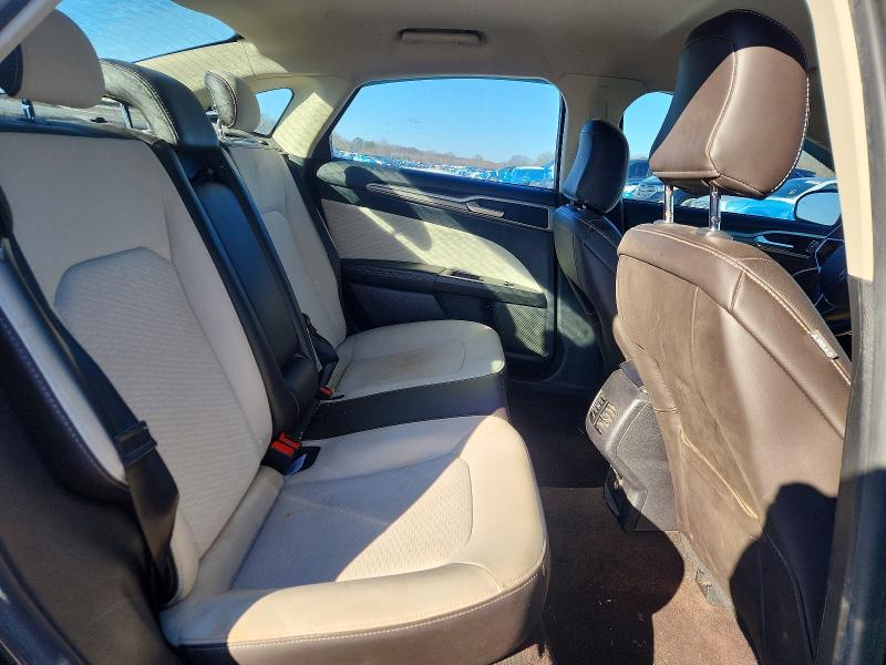 Photo 10 from auction – 2020 FORD FUSION with VIN 3FA6P0HD7LR139940