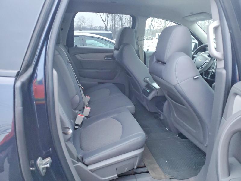Photo 11 from auction – 2015 CHEVROLET TRAVERSE L with VIN 1GNKVFEDXFJ213377