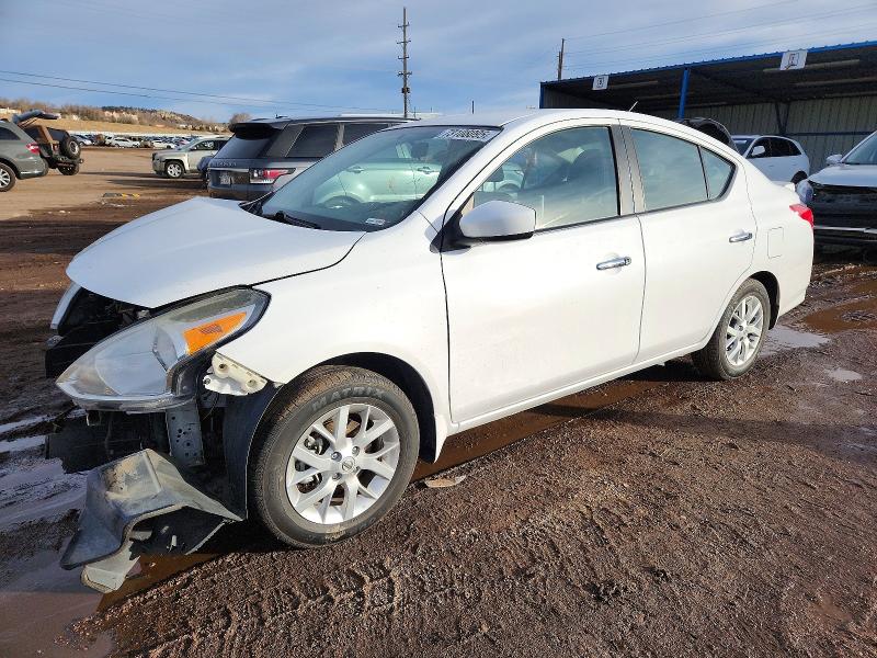 NISSAN VERSA S 2015 with VIN 3N1CN7AP4FL906895 - Photo from auction