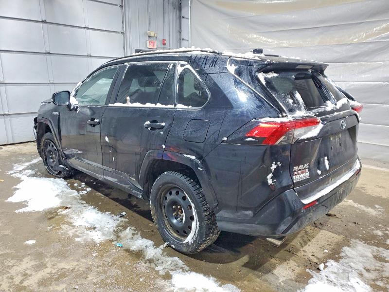 Photo 2 from auction – 2021 TOYOTA RAV4 PRIME with VIN JTMAB3FV3MD038243