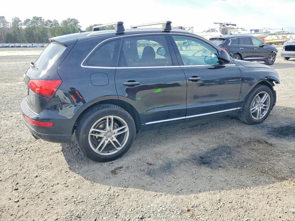 Photo 3 from auction – 2017 AUDI Q5 PREMIUM with VIN WA1L2AFP0HA084452