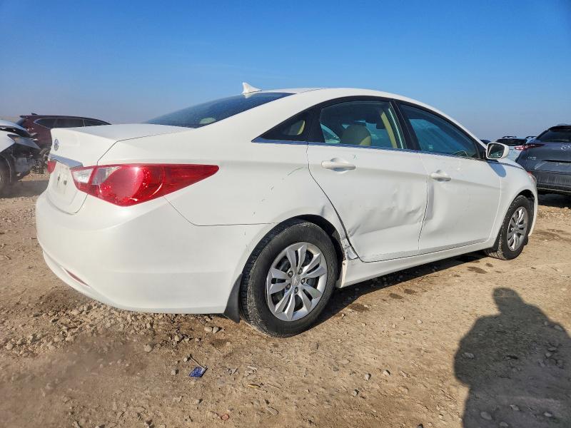Photo 3 from auction – 2011 HYUNDAI SONATA GLS with VIN 5NPEB4AC4BH164664