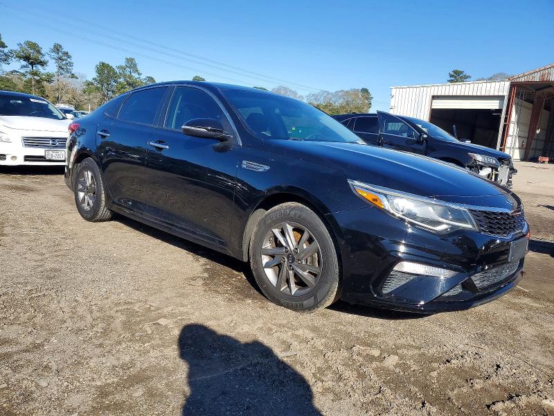 Photo 4 from auction – 2019 KIA OPTIMA with VIN 5XXGT4L33KG346256