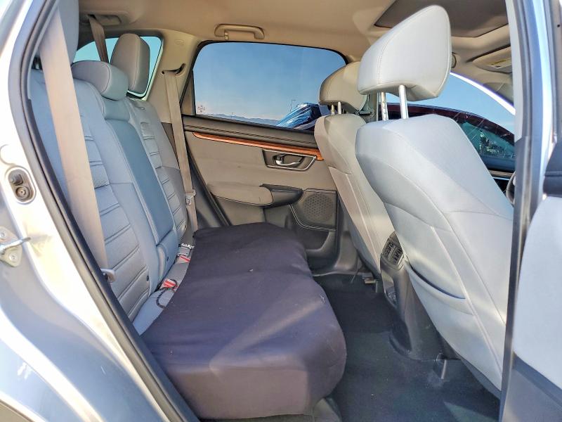Photo 11 from auction – 2017 HONDA CR-V EX with VIN 5J6RW2H55HL071748