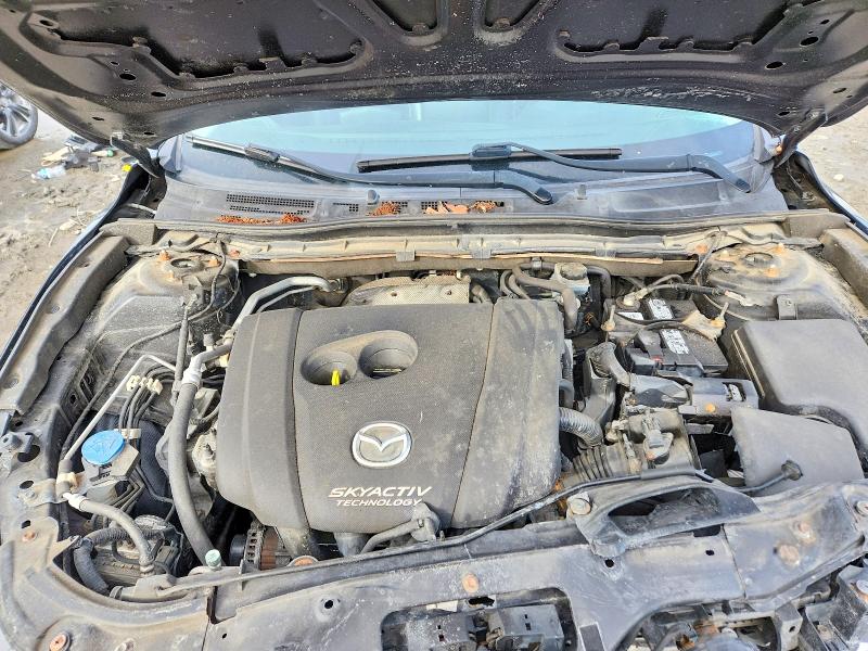Photo 11 from auction – 2014 MAZDA 3 GRAND TO with VIN JM1BM1M79E1213895
