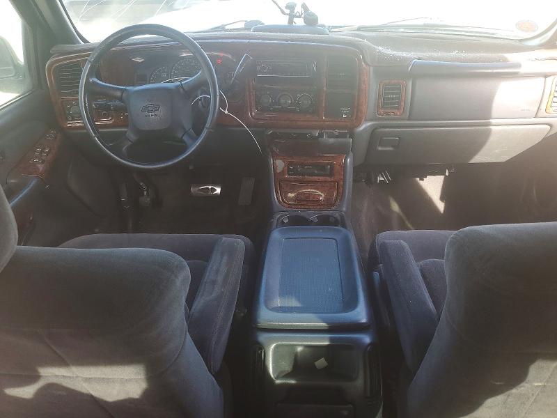 Photo 6 from auction – 2002 CHEVROLET SILVERADO with VIN 2GCEC19TX21237666