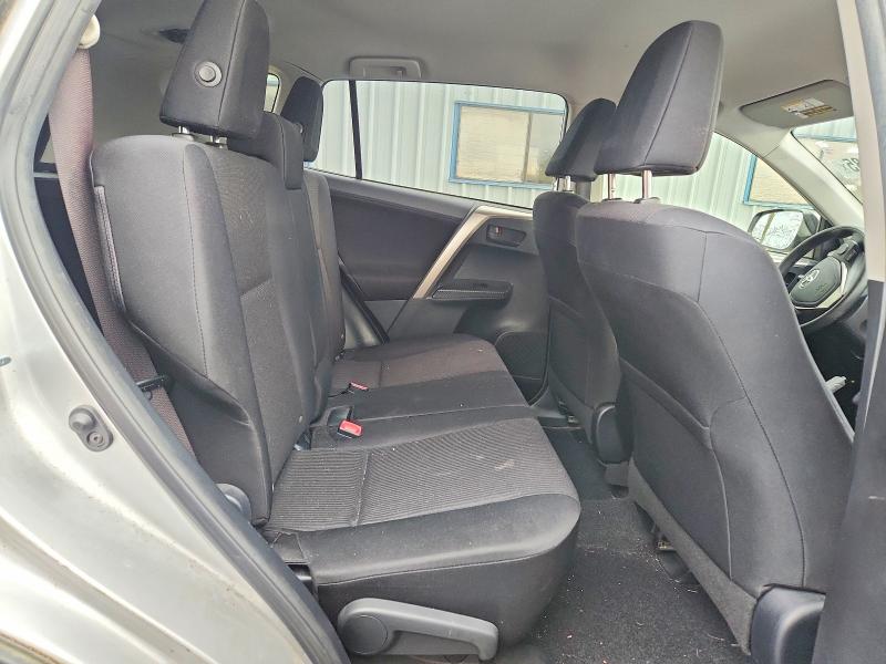Photo 11 from auction – 2014 TOYOTA RAV4 with VIN JTMBFREV9E5029524