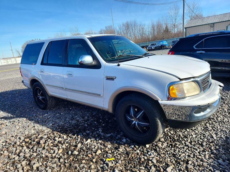 Photo 2 from auction – 1998 FORD EXPEDITION with VIN 1FMRU176XWLB44864