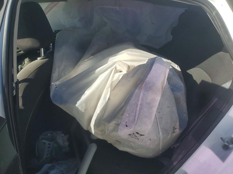 Photo 10 from auction – 2021 KIA FORTE with VIN 3KPF24AD8ME347988