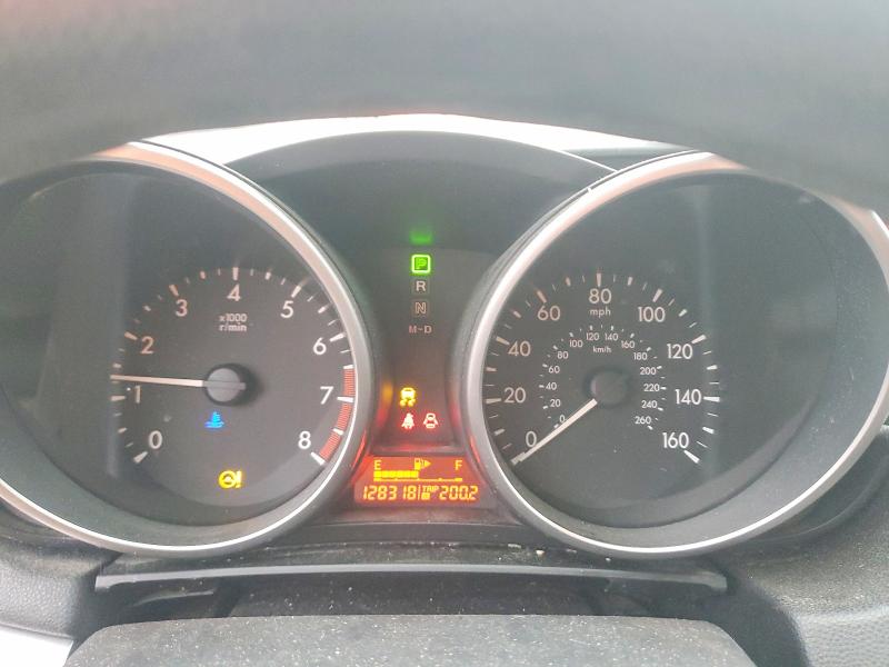 Photo 9 from auction – 2011 MAZDA 3 with VIN JM1BL1VF1B1362838