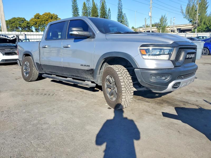 Photo 4 from auction – 2019 RAM 1500 with VIN 1C6RRELT8KN717050