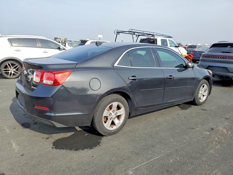 Photo 3 from auction – 2013 CHEVROLET MALIBU with VIN 1G11B5SA7DF176461