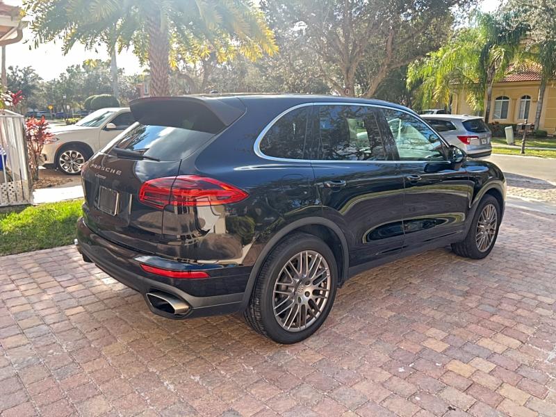 Photo 4 from auction – 2018 PORSCHE CAYENNE with VIN WP1AA2A24JKA05803