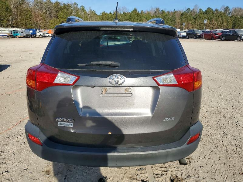 Photo 6 from auction – 2014 TOYOTA RAV4 with VIN 2T3WFREV7EW113772