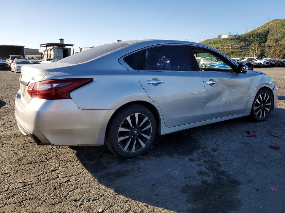 Photo 3 from auction – 2018 NISS ALTIMA with VIN 1N4AL3AP5JC194281