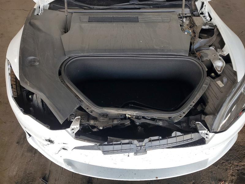Photo 11 from auction – 2021 TESLA MODEL S with VIN 5YJSA1E52MF443600